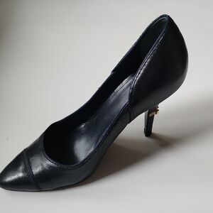 Tory Burch Navy Blue Pointed Toe Leather Pumps Heels